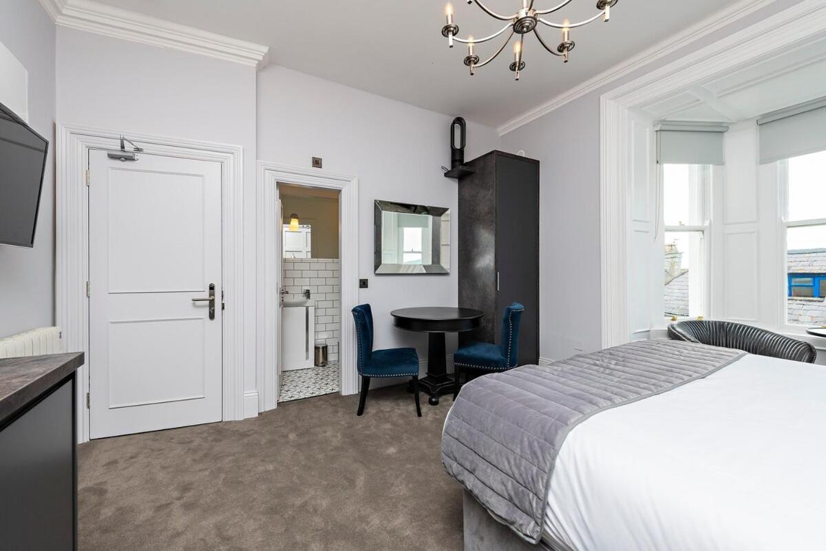Superb Marina Apartment *